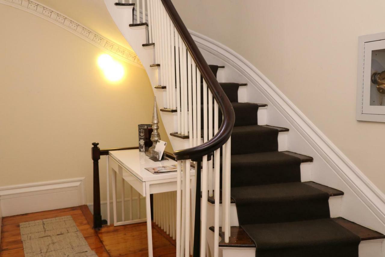 Cozy Furnished Studio In Beacon Hill #4 Бостън Екстериор снимка