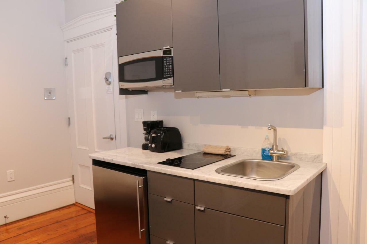 Cozy Furnished Studio In Beacon Hill #4 Бостън Екстериор снимка